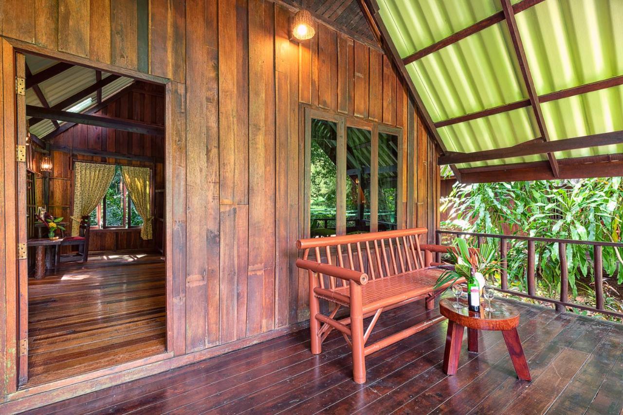 Khao Sok Riverside Cottages Khao Sok National Park エクステリア 写真