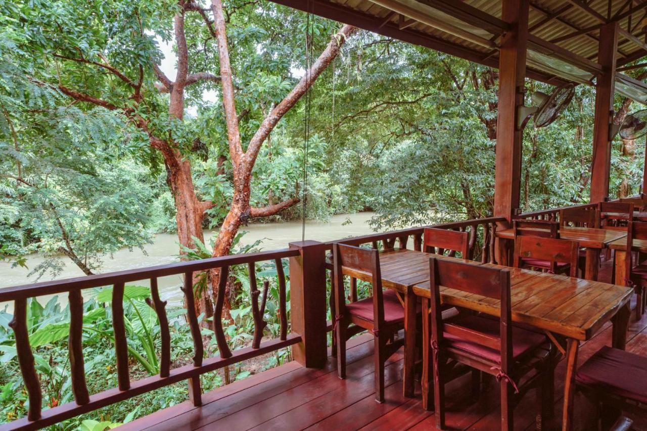 Khao Sok Riverside Cottages Khao Sok National Park エクステリア 写真