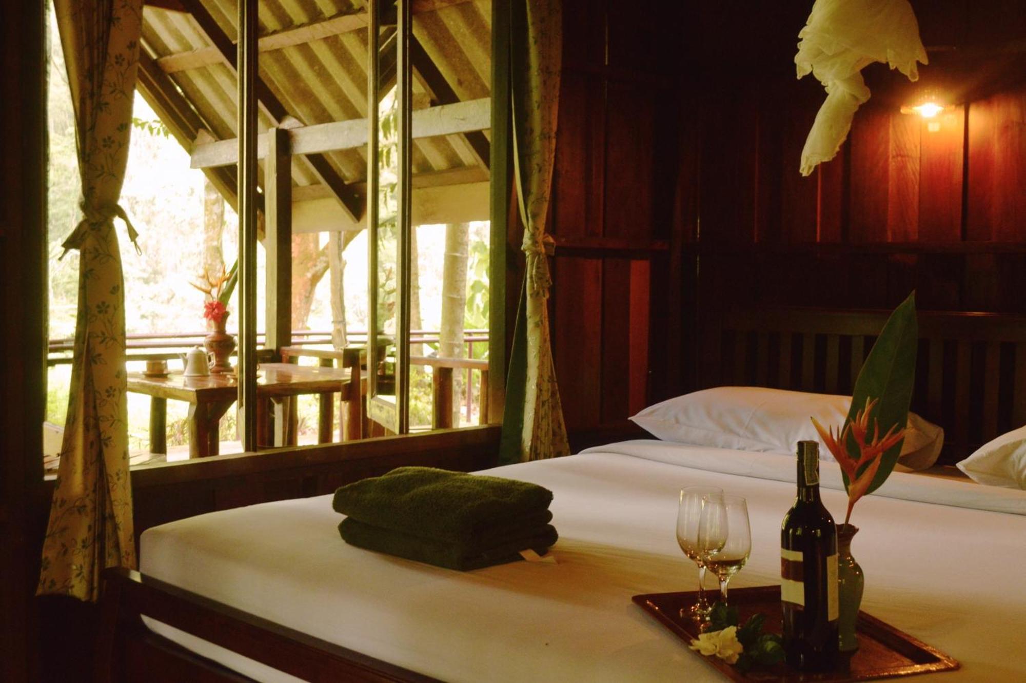 Khao Sok Riverside Cottages Khao Sok National Park 部屋 写真