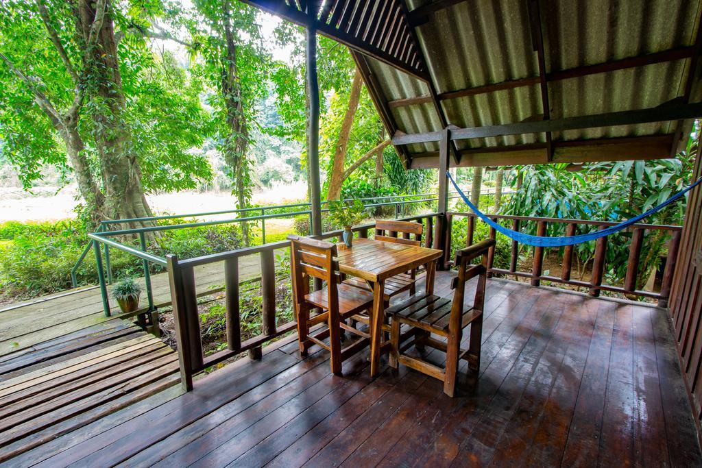 Khao Sok Riverside Cottages Khao Sok National Park エクステリア 写真