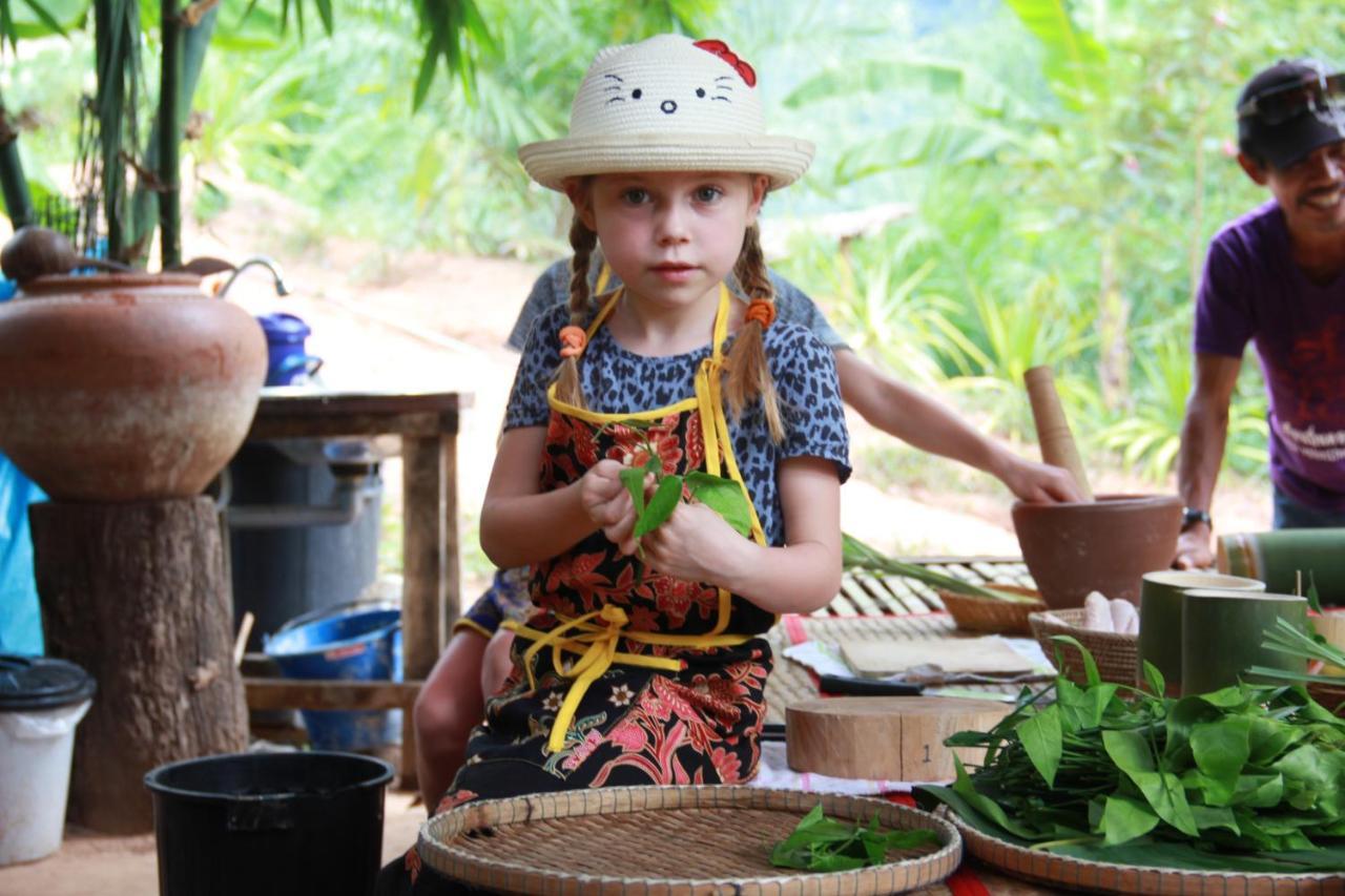Khao Sok Riverside Cottages Khao Sok National Park エクステリア 写真
