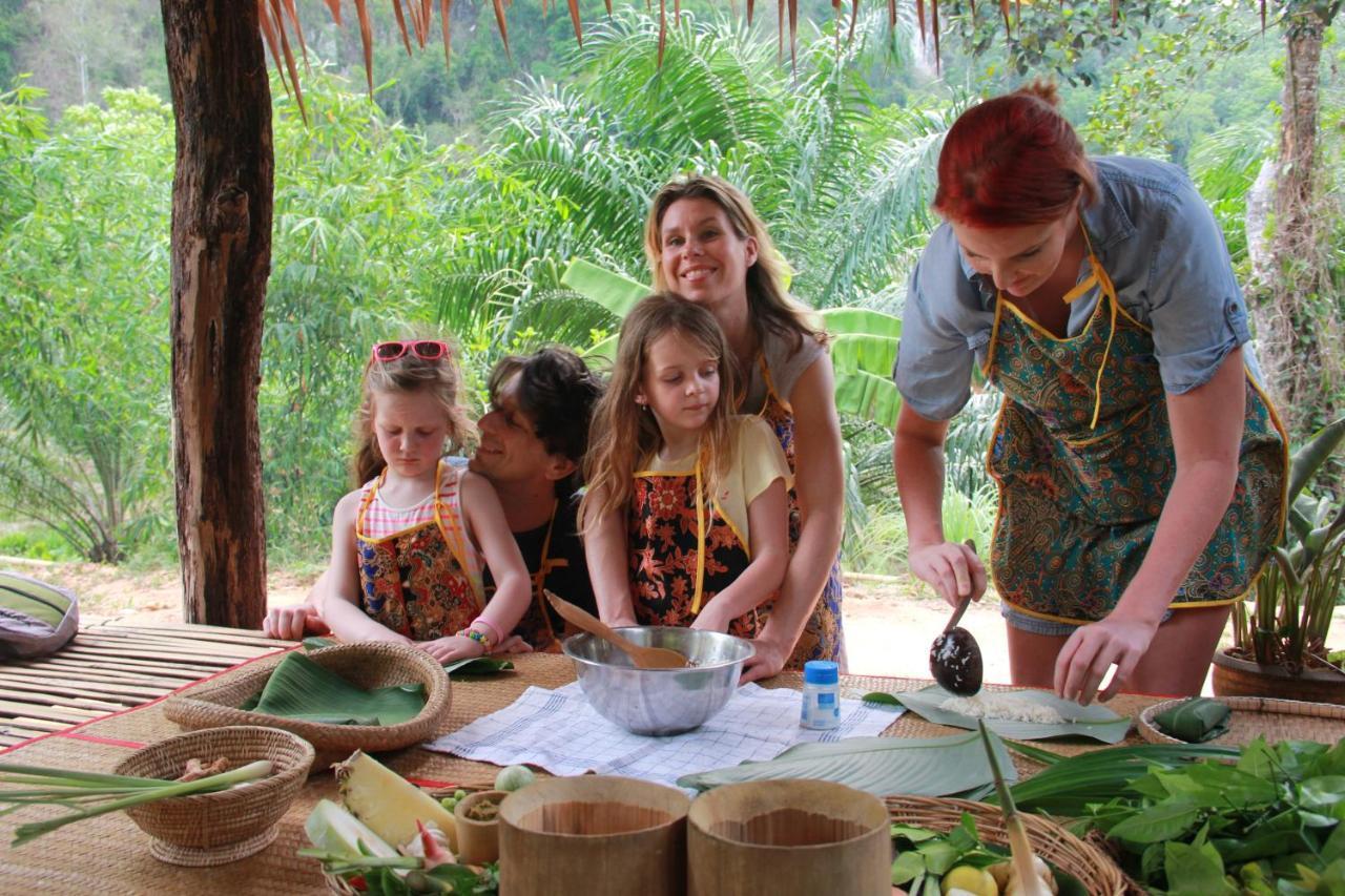 Khao Sok Riverside Cottages Khao Sok National Park エクステリア 写真