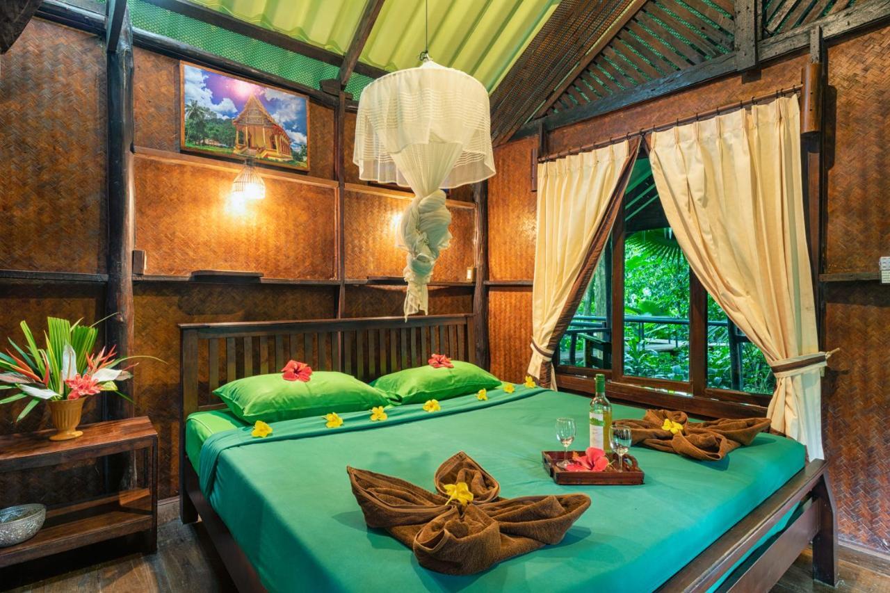 Khao Sok Riverside Cottages Khao Sok National Park エクステリア 写真