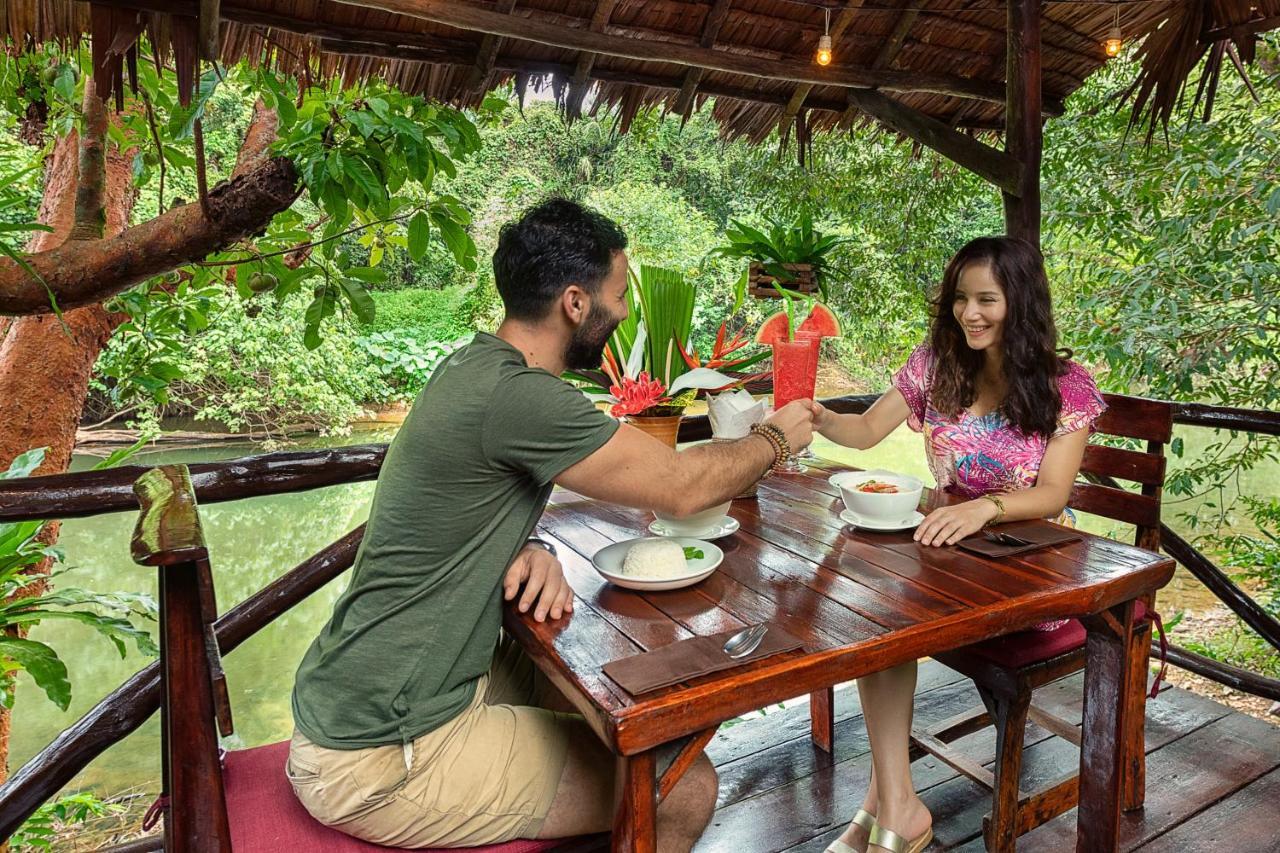 Khao Sok Riverside Cottages Khao Sok National Park エクステリア 写真